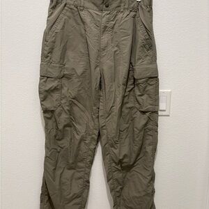 REI Men's Khaki Cargo Pants Size Medium (30)